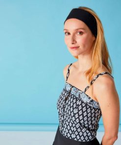 Vowear.shop2f7e1a68e6 1