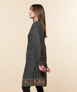 Vowear.shop5b12bb63bd 4