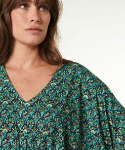 Vowear.shope845ff07ec 1