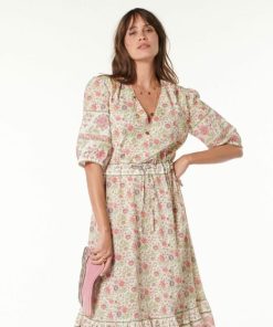 Vowear.shopea21a4ee99 1